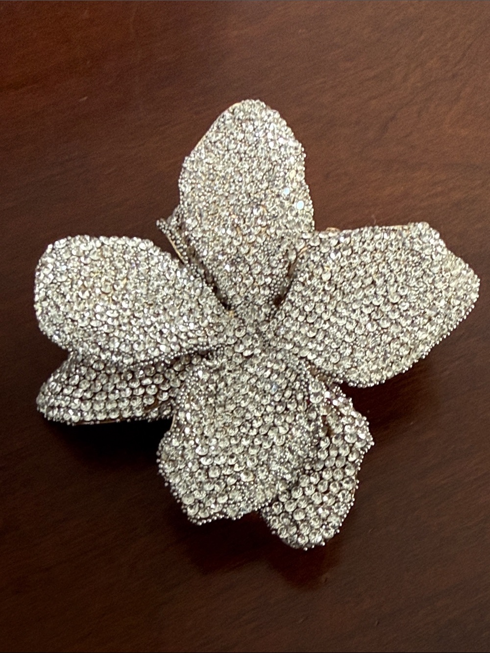 Rhinestone Crystal Flower Brooch - Silver Sparkle